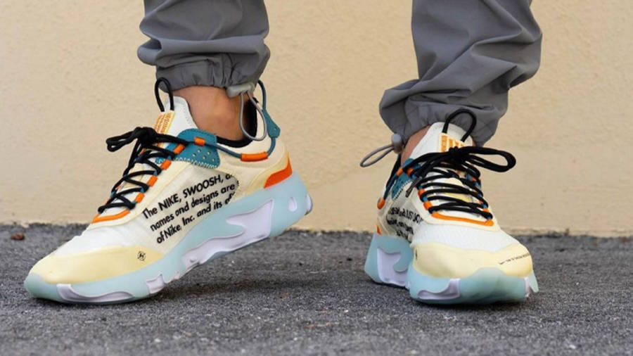 Nike React Live Off-White On Foot Front