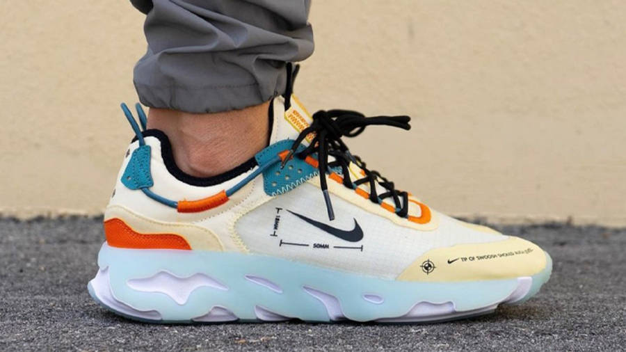 Nike React Live Off-White On Foot Side