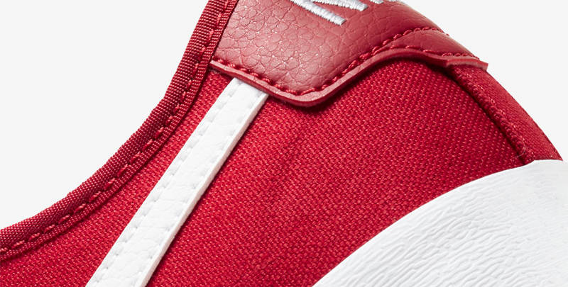 Nike SB Blazer Coat Gym Red Closeup