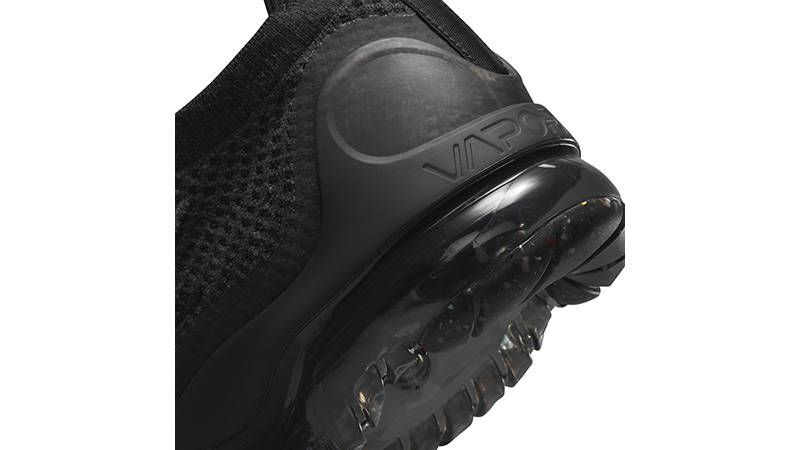 Nike VaporMax Flyknit 2021 Triple Black back