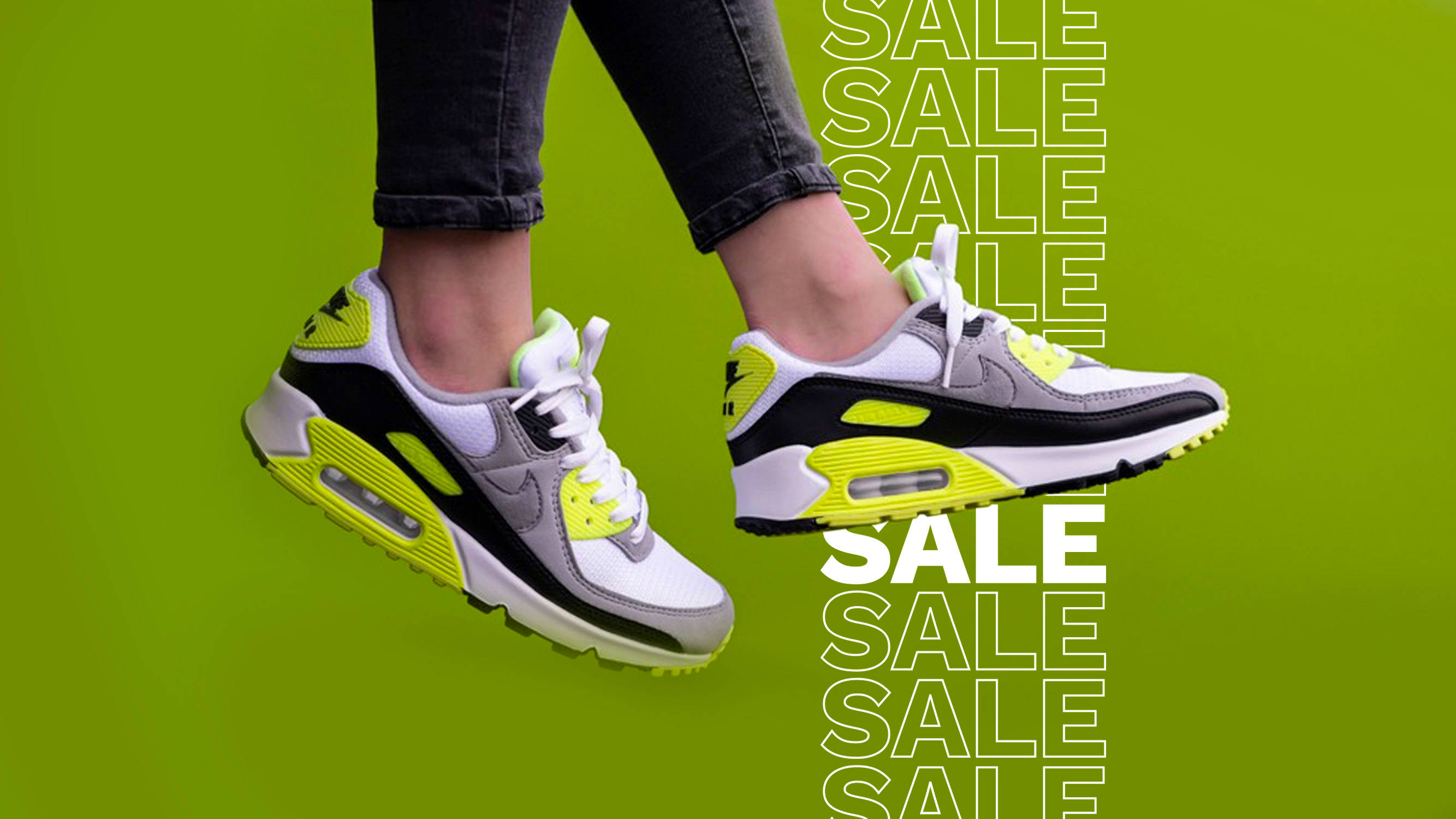Snap Up These Sizzling Swoosh Steals Before They Sell Out!