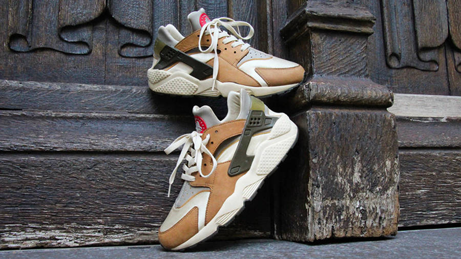 Stussy X Nike Air Huarache Le Desert Oak Where To Buy Dd1381 0 The Sole Supplier