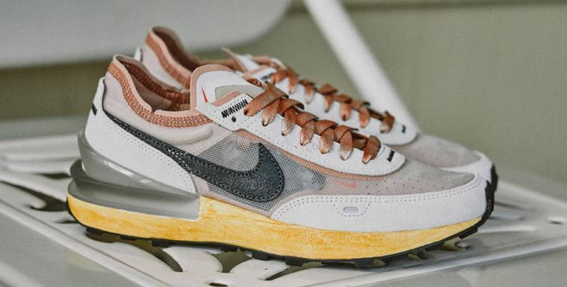 nike waffle whitaker