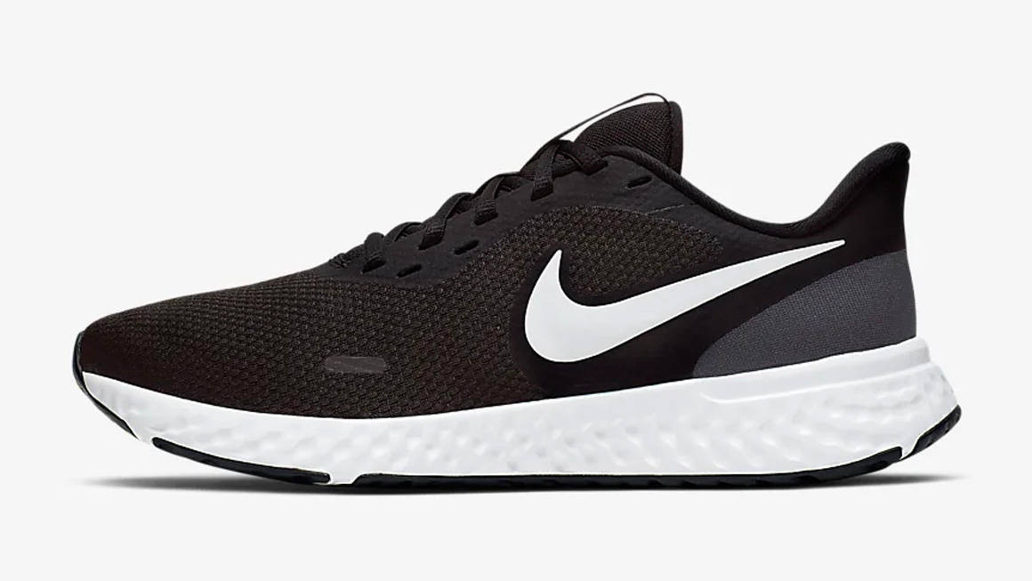 Get Your Heart Racing This Valentine's Day With Nike's Exclusive 20% Off Offer!