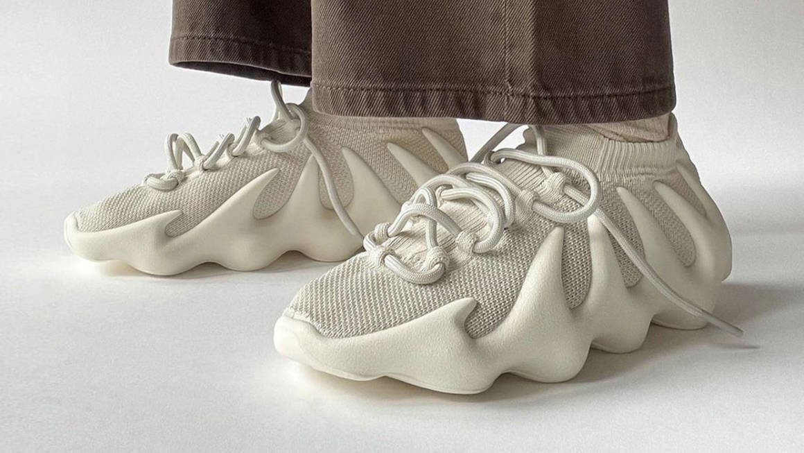 yeezy 450 on feet