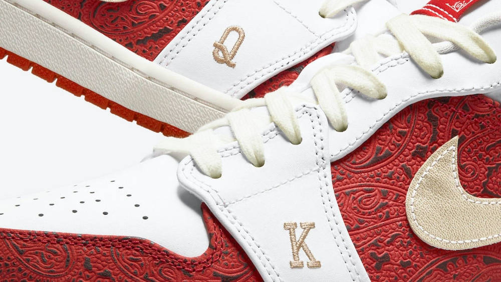 Air Jordan 1 Low Spades Close up