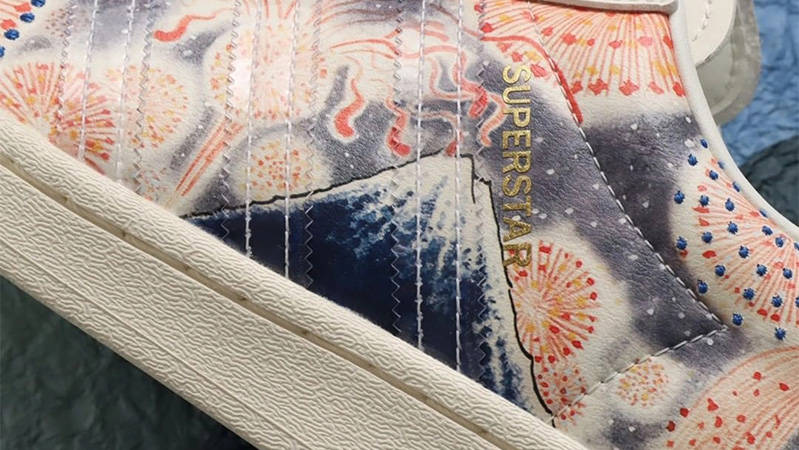 atmos x Three Tides Tattoo x adidas Superstar Mt. Fuji Side Detail