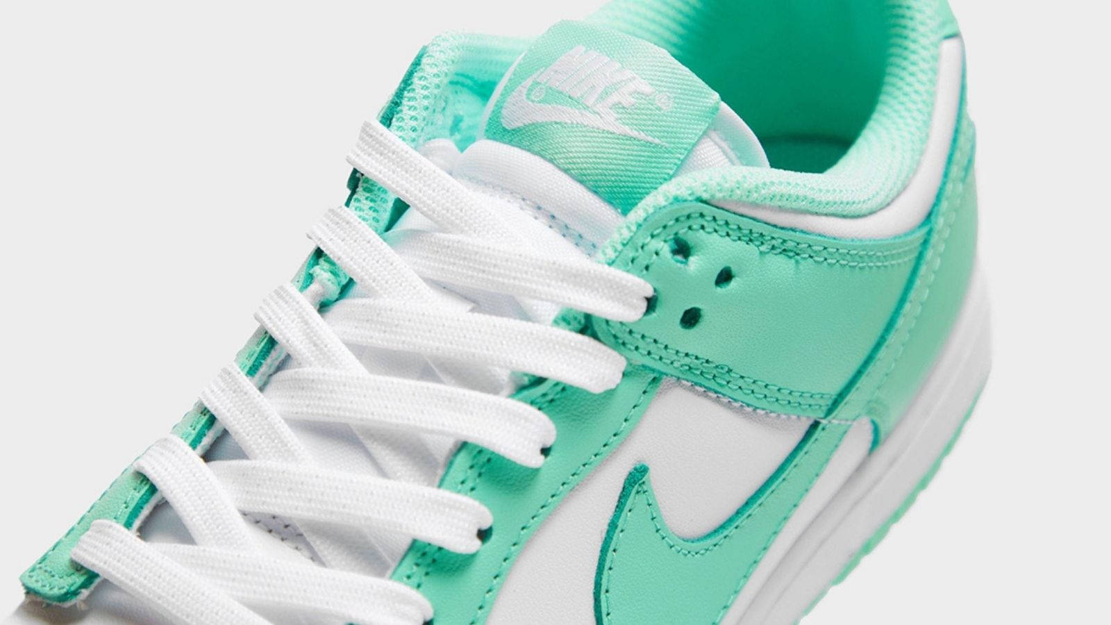 Dunk Low Pastel Green Glow Close