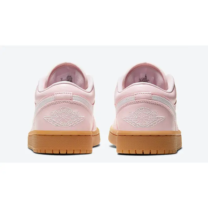 jordan 1 low arctic pink gum sole