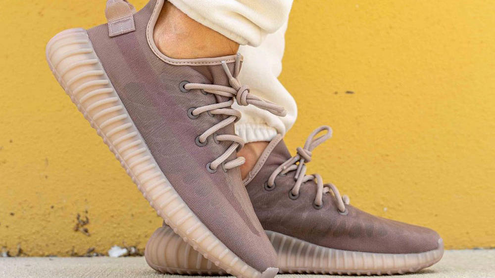 Image via yankeekicks Yeezy Boost 350 V2 "Mono Mist"