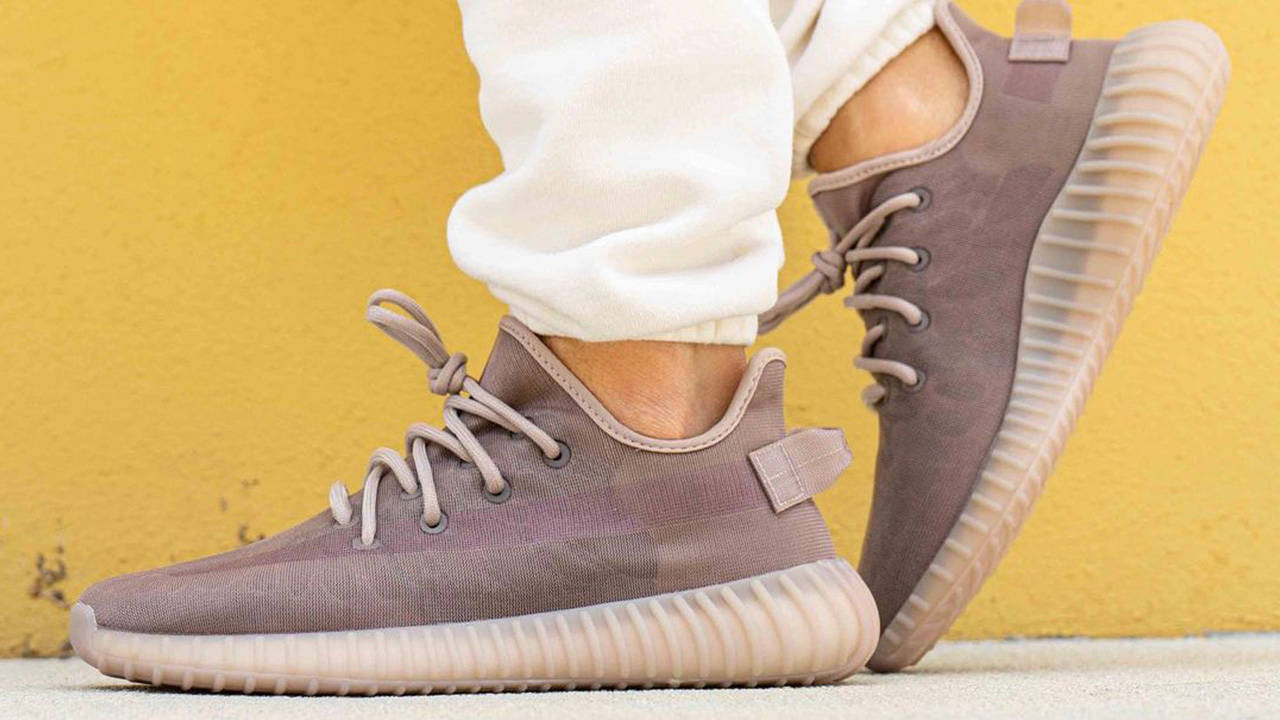 yeezy mono mist on feet