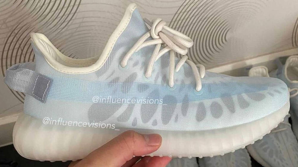 Image via influencevisions_ Yeezy Boost 350 V2 Mono