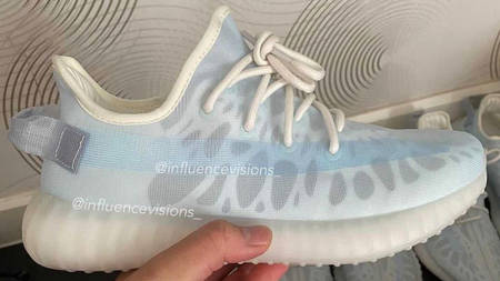 The Yeezy Boost 350 V2 Mono Features a New Visible Cage The Yeezy Boost 350 V2 Mono Features a New Visible Cage