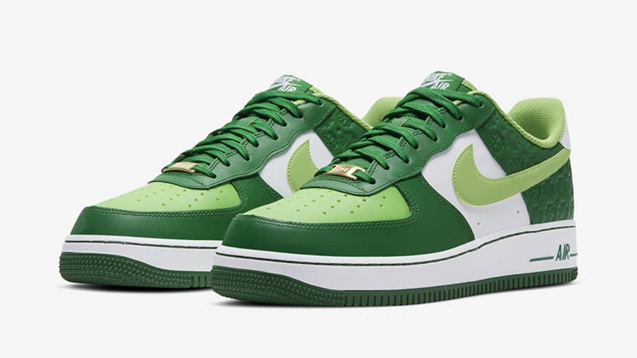 nike-air-force-1-st-patricks-day-dd8458-300-front_w900