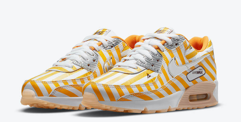 nike x sacai vaporwaffle tan navy