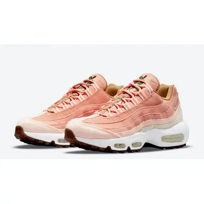 Pink and gold store air max 95