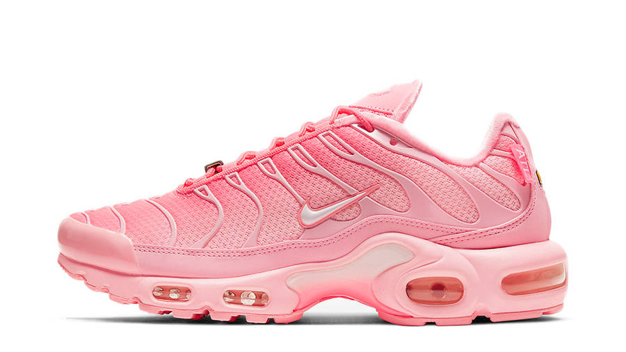 pink nike air max plus atlanta