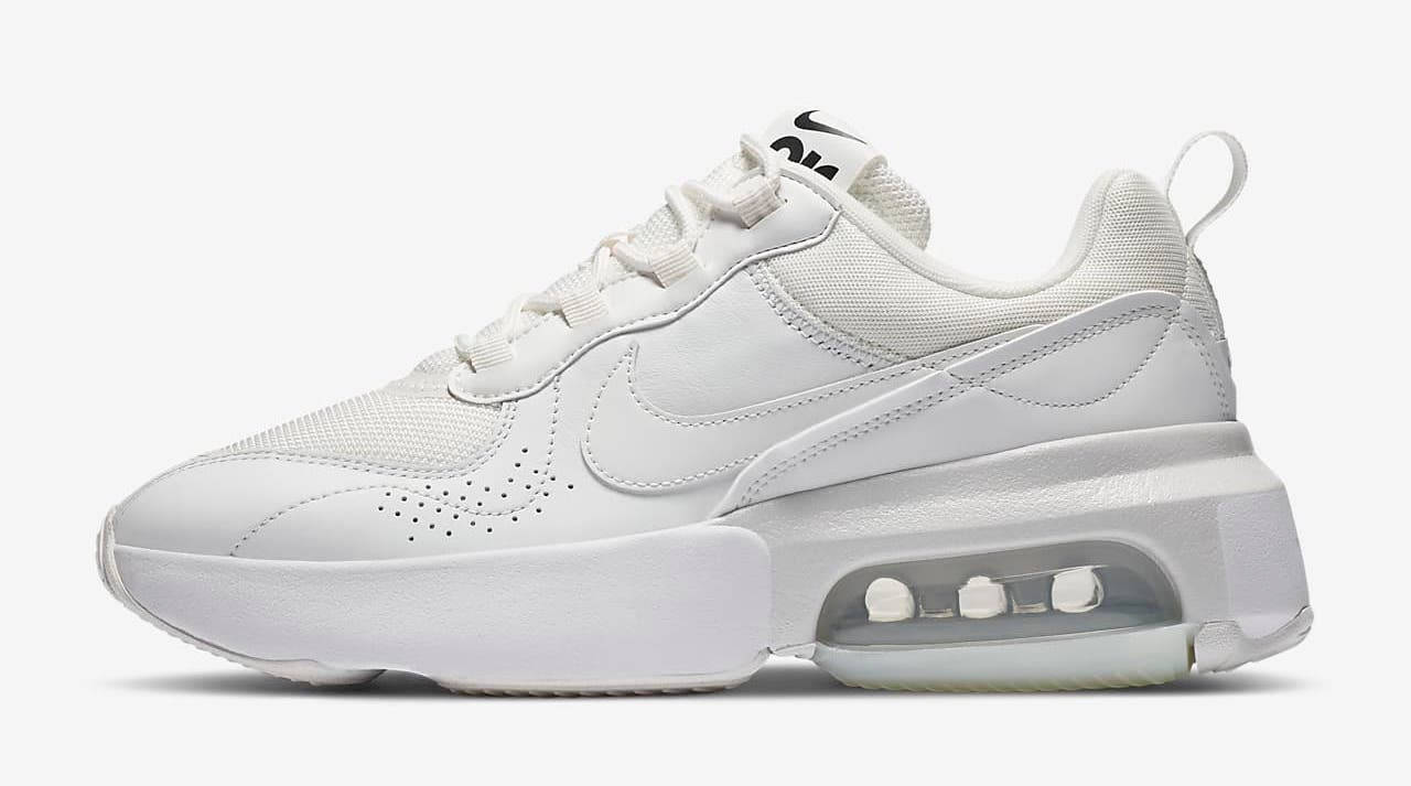 Nike Air Max Verona Triple White