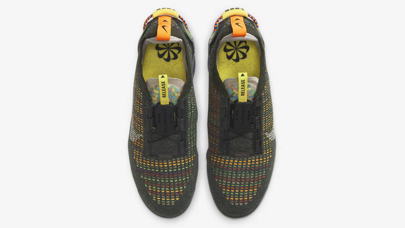 vapormax flyknit newsprint