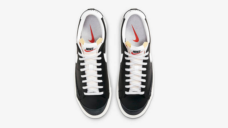 Nike Blazer Low 77 Vintage Black Top