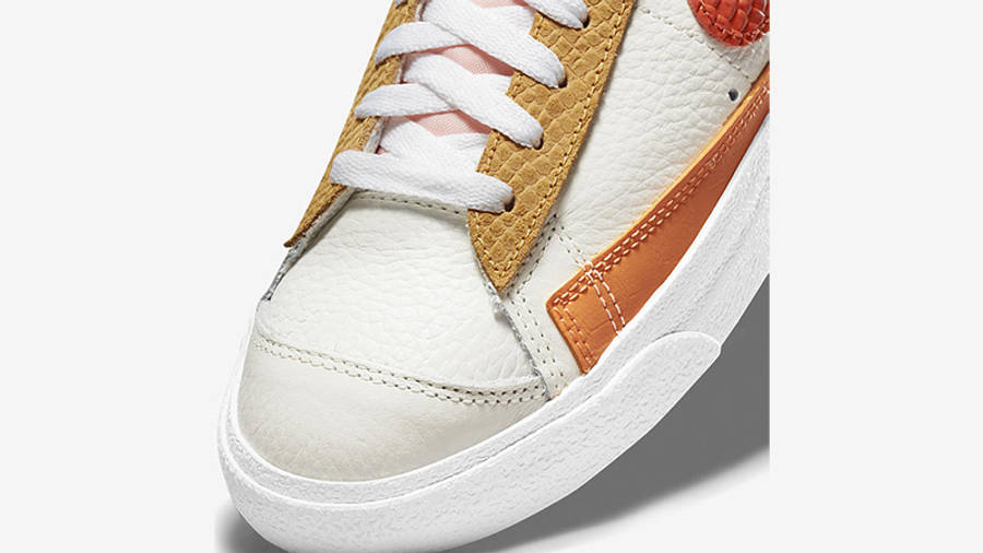 nike blazer mid 77 campfire orange