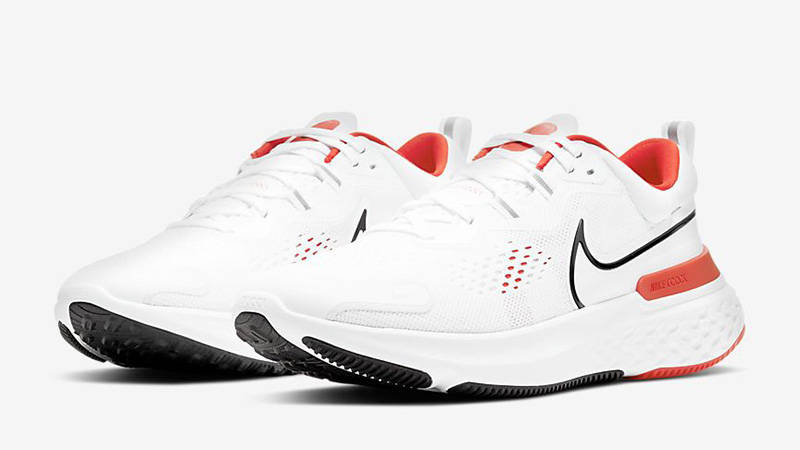 nike miler react white