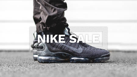 Get up to 50% off These 10 Mind-Blowing Steals from Nike's Epic End of Season Sale! Get up to 50% off These 10 Mind-Blowing Steals from Nike's Epic End of Season Sale!
