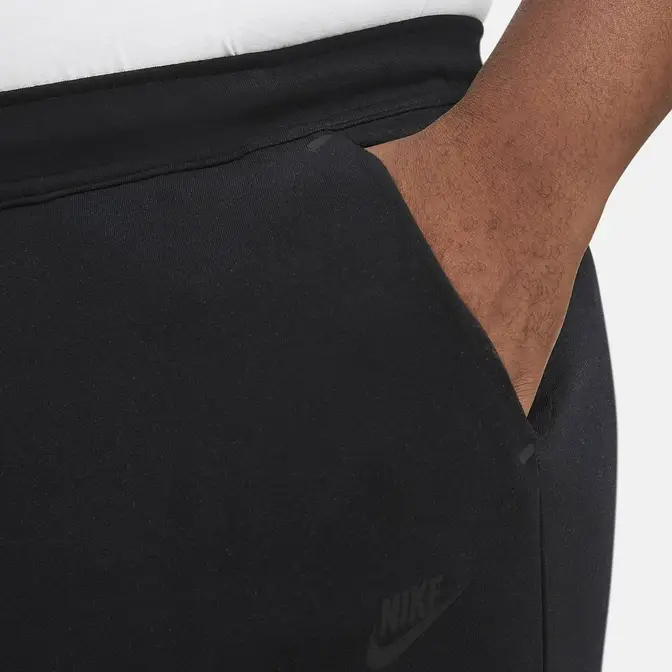 Nike Sportswear Tech Fleece Joggers | Where To Buy | CU4495-010 | The ...