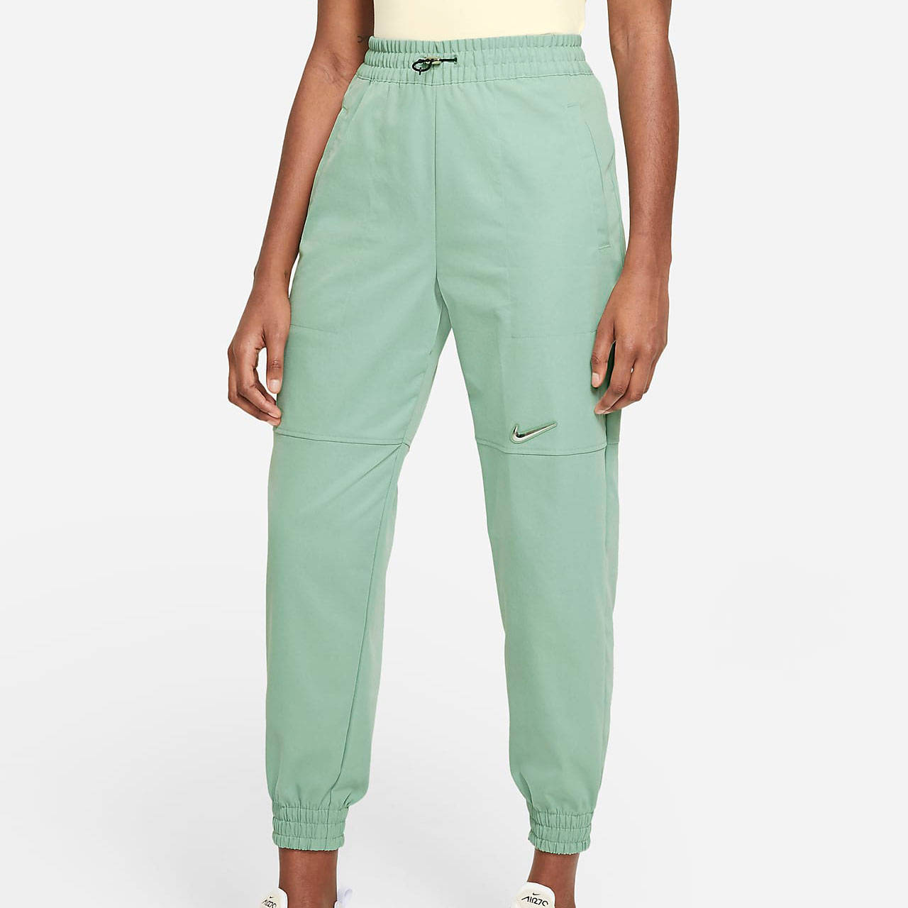 nike utility trousers green