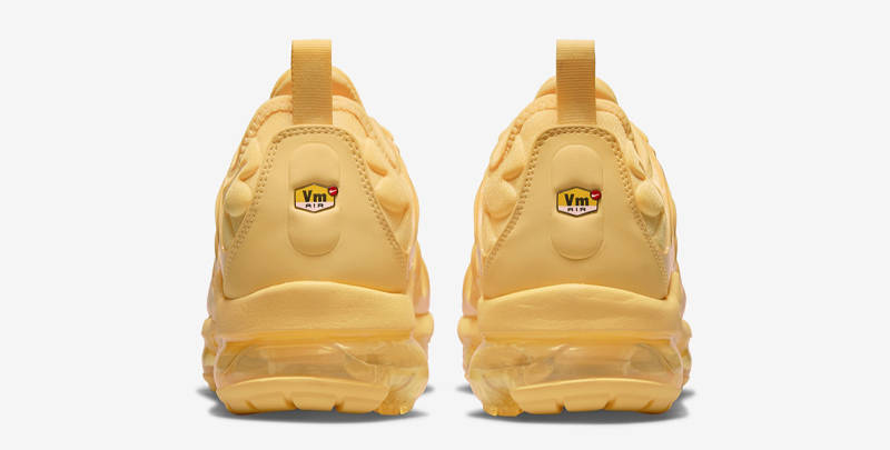  Nike Women's Shoes Air Vapormax Plus Yolk DJ5993-800  (Numeric_6)