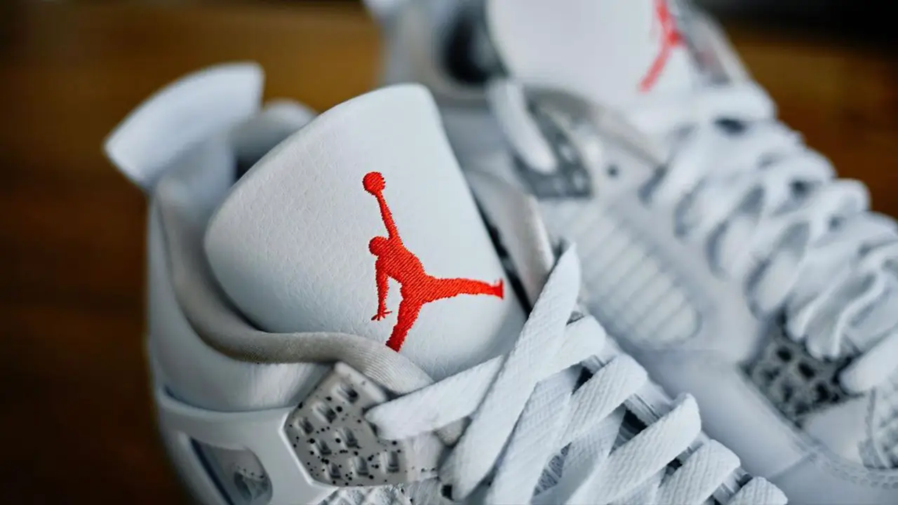 関税込 国内発送 Nike Jordan 4 Retro White Oreo AJ4 オレオ Nike Air Jordan 4 Retro Mid White Oreo Jordan 4 Oreo GS