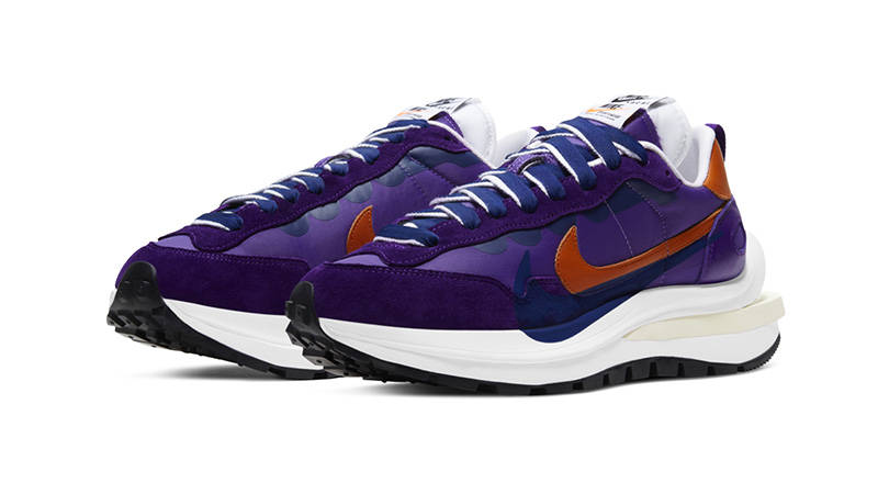 sacai-nike-vaporwaffle-dark-iris-dd1875-500-side