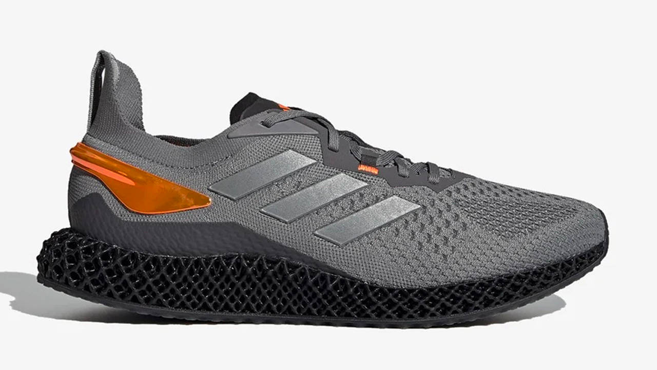 The Hottest Sneaker Steals From Sneakersnstuff's Spring Sale