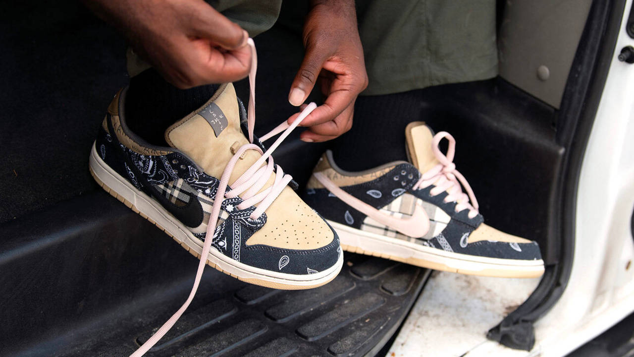The Nike Dunk is Going Mainstream and That’s Fine