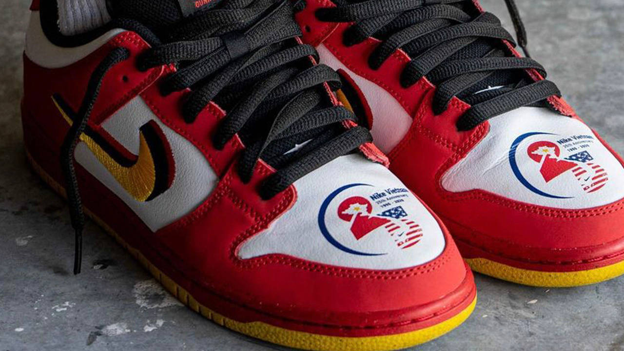 Nike SB Dunk Low "Vietnam"