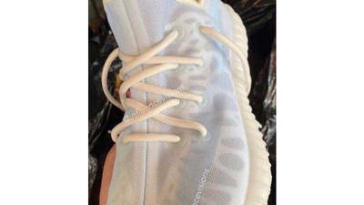 Yeezy Boost 350 V2 Monice First Look Top