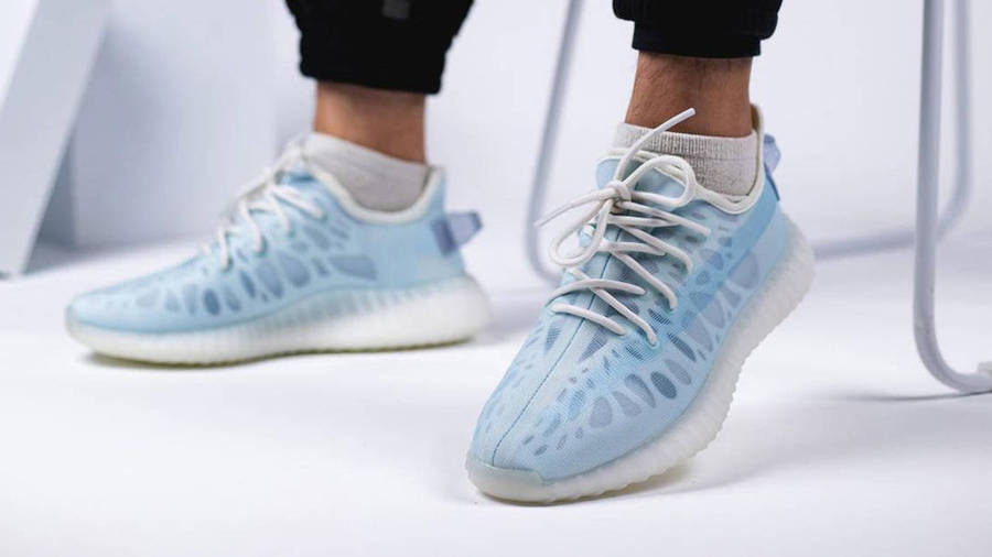 yeezy 350 mono blue