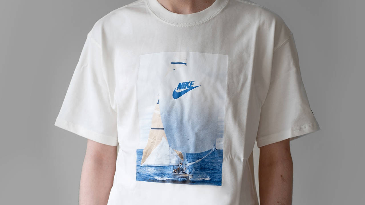 This Nike Sportswear Reissue T-Shirt Pays Homage to Their '87 Boating Collection