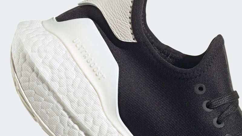 adidas Y-3 Ultra Boost 21 Black Red Closeup