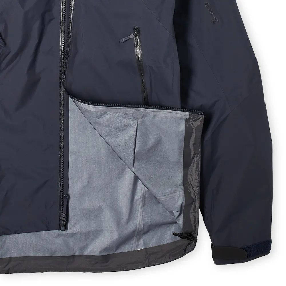 Arc’teryx Beta AR Packable Gore-Tex Jacket - Kingfisher | The Sole Supplier