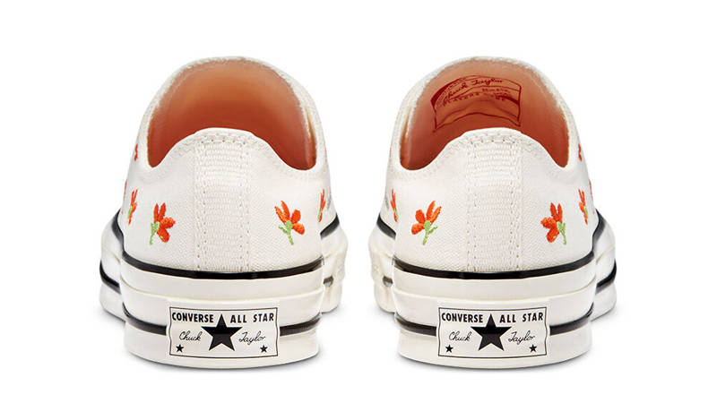 Converse Chuck 70 Bright Poppy Embroidered Flowers Egret