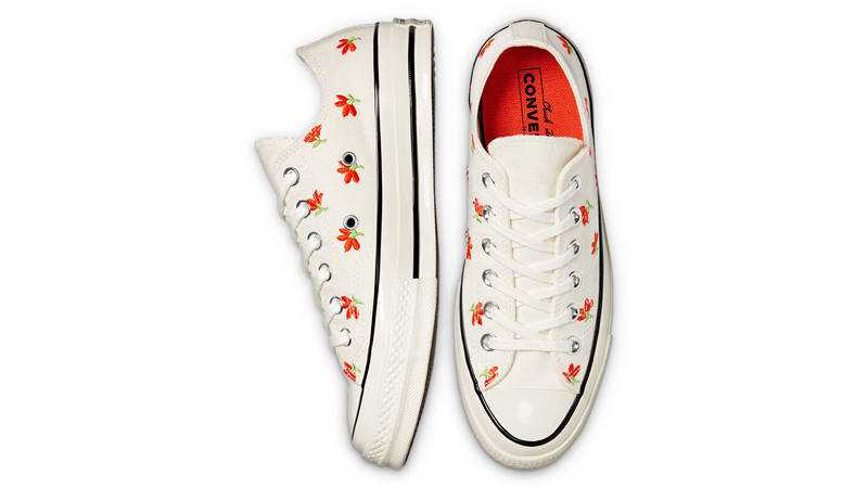 Converse Chuck 70 Bright Poppy Embroidered Flowers Egret