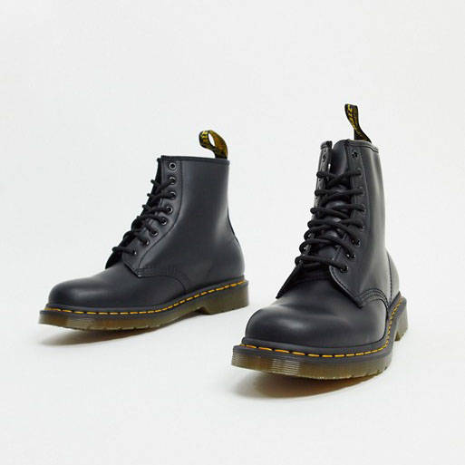 Dr Martens 1460 8-eye boots