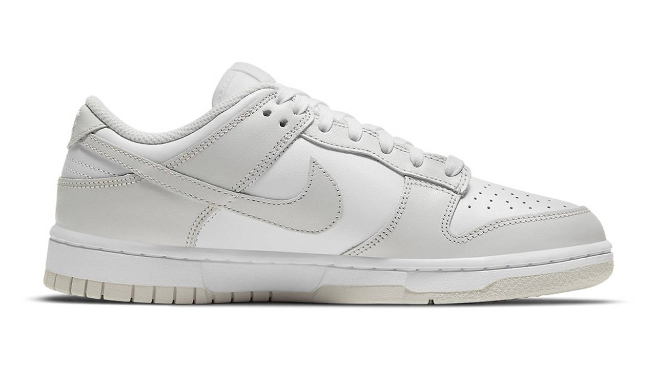 Nike Dunk Low "Photon Dust"