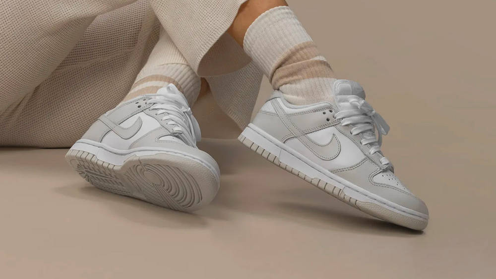Nike Dunk Low "Photon Dust"
