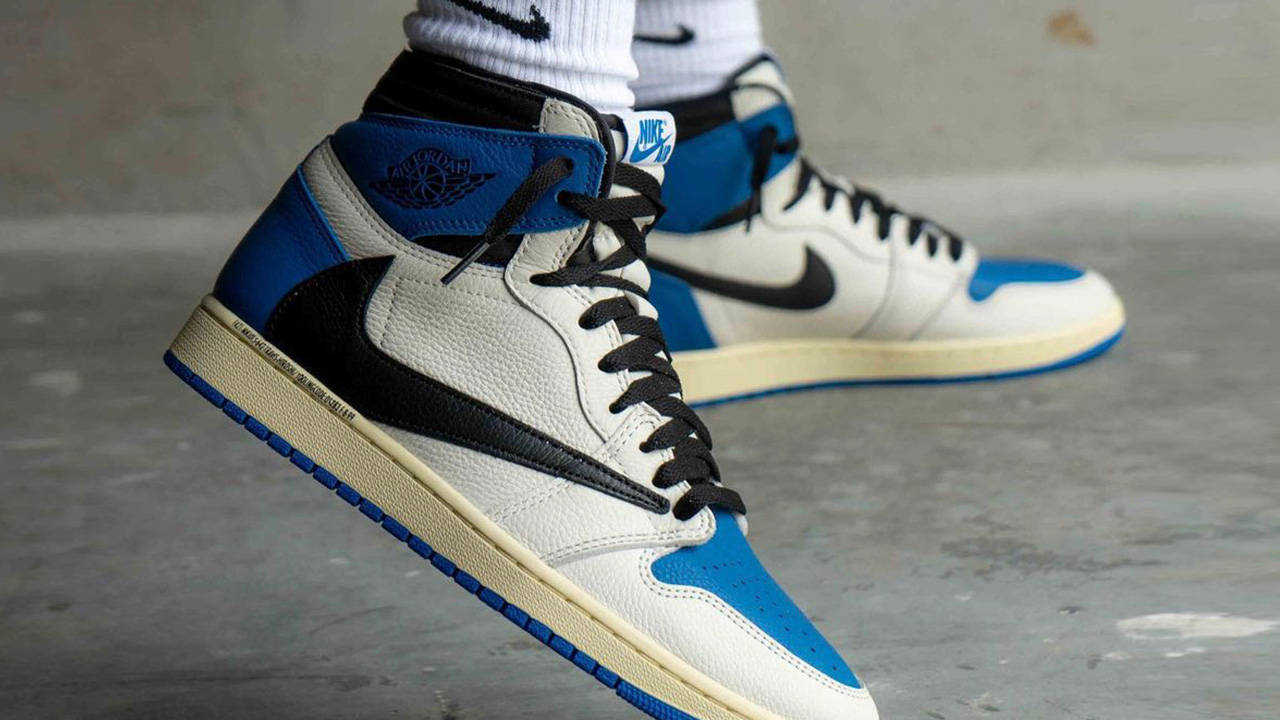 Travis Scott x fragment design x Air Jordan 1