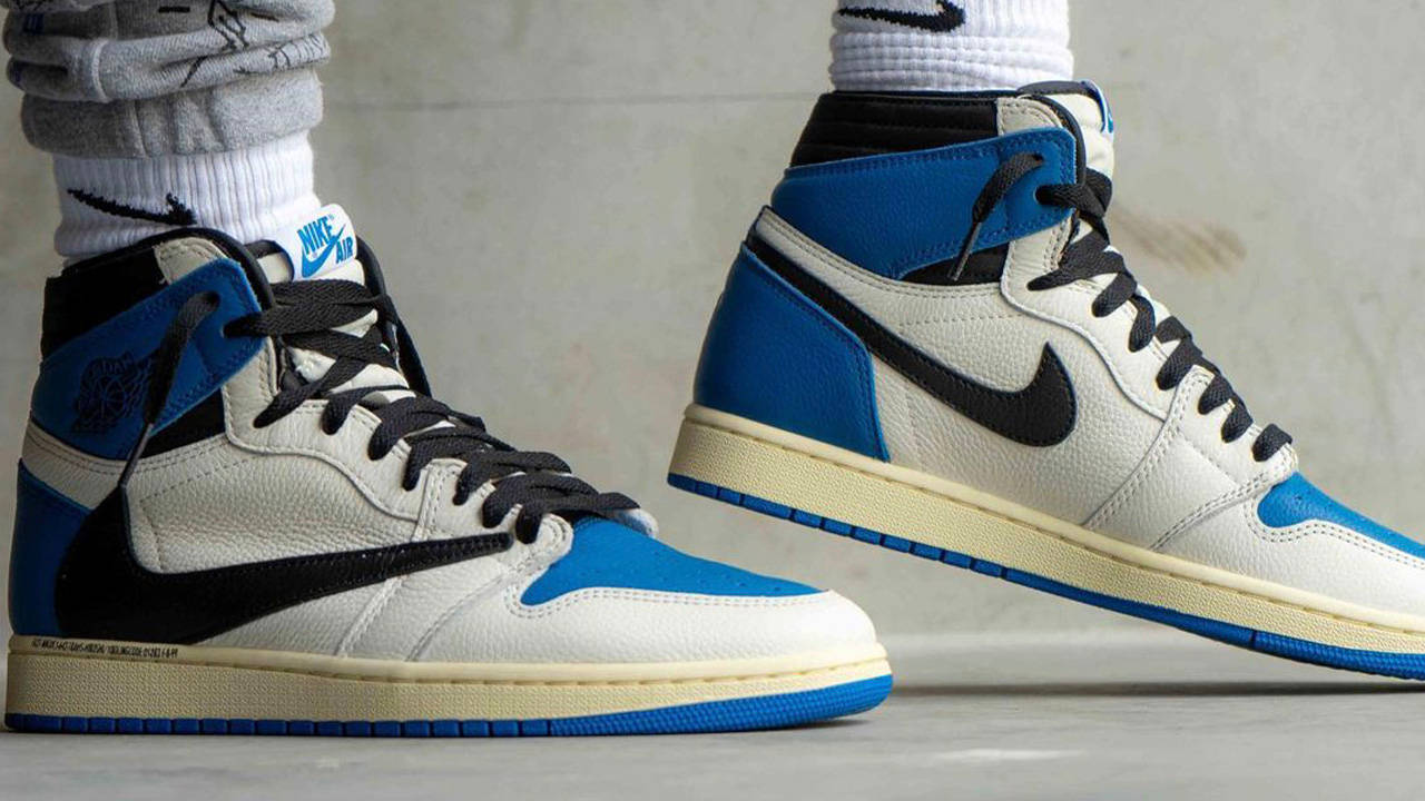 Travis Scott x fragment design x Air Jordan 1