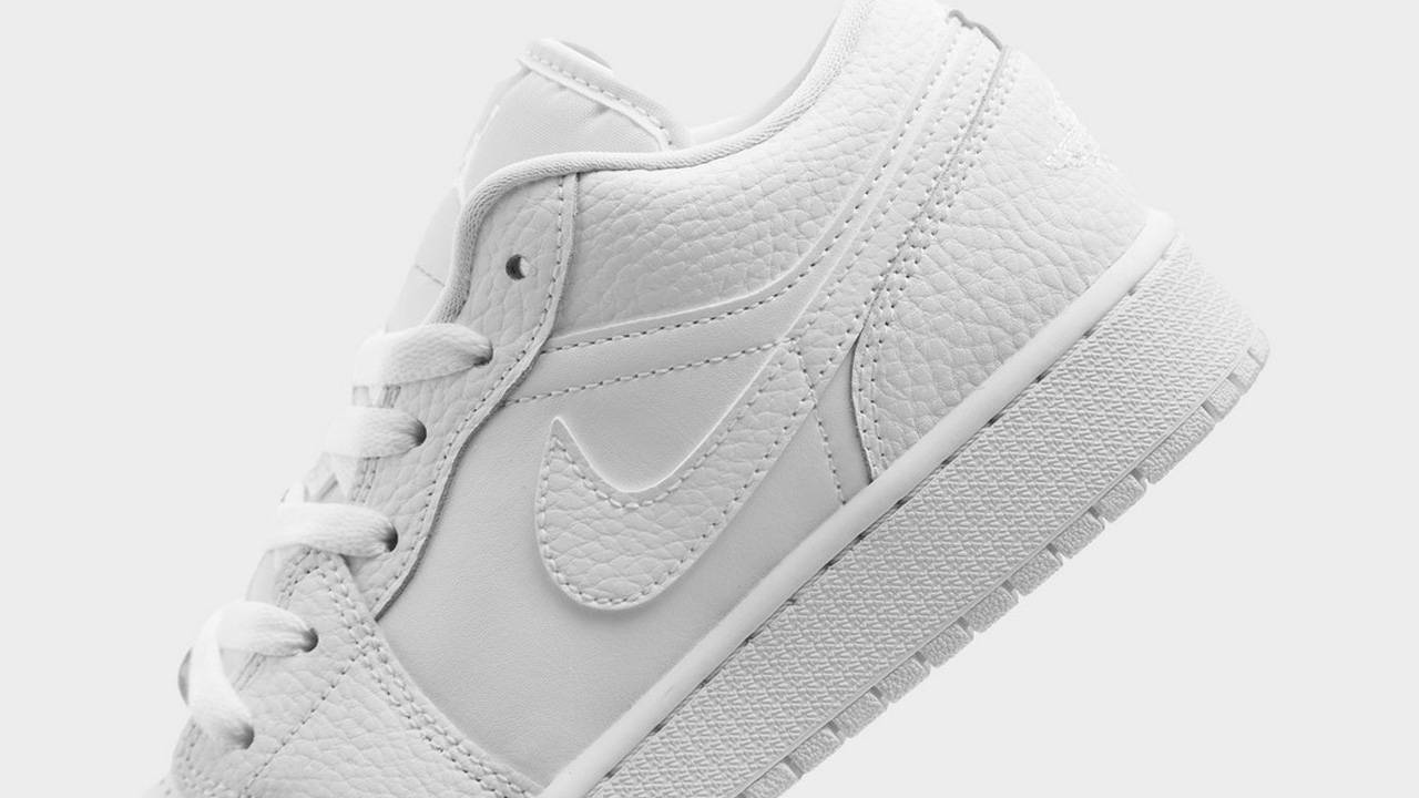 Air Jordan 1 Low GS "Triple White"