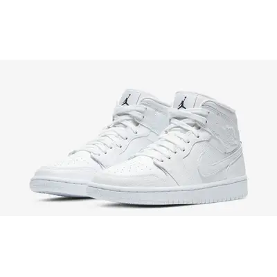 Jordan hot sale white snakeskin