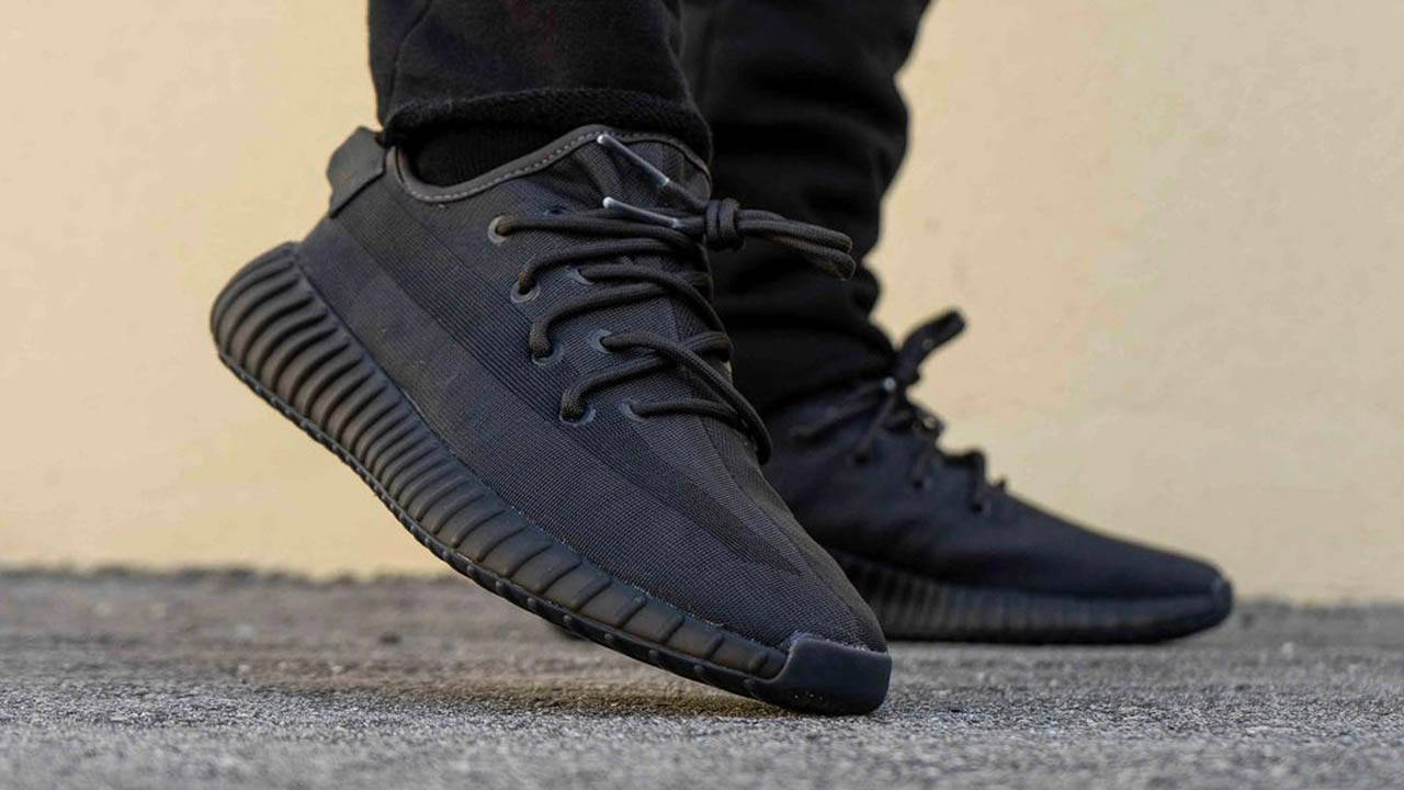 Yeezy Boost 350 V2 "Mono Cinder"